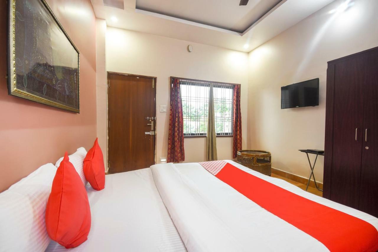 Oyo 47464 Hotel The Country Club Bilāspur Exterior foto